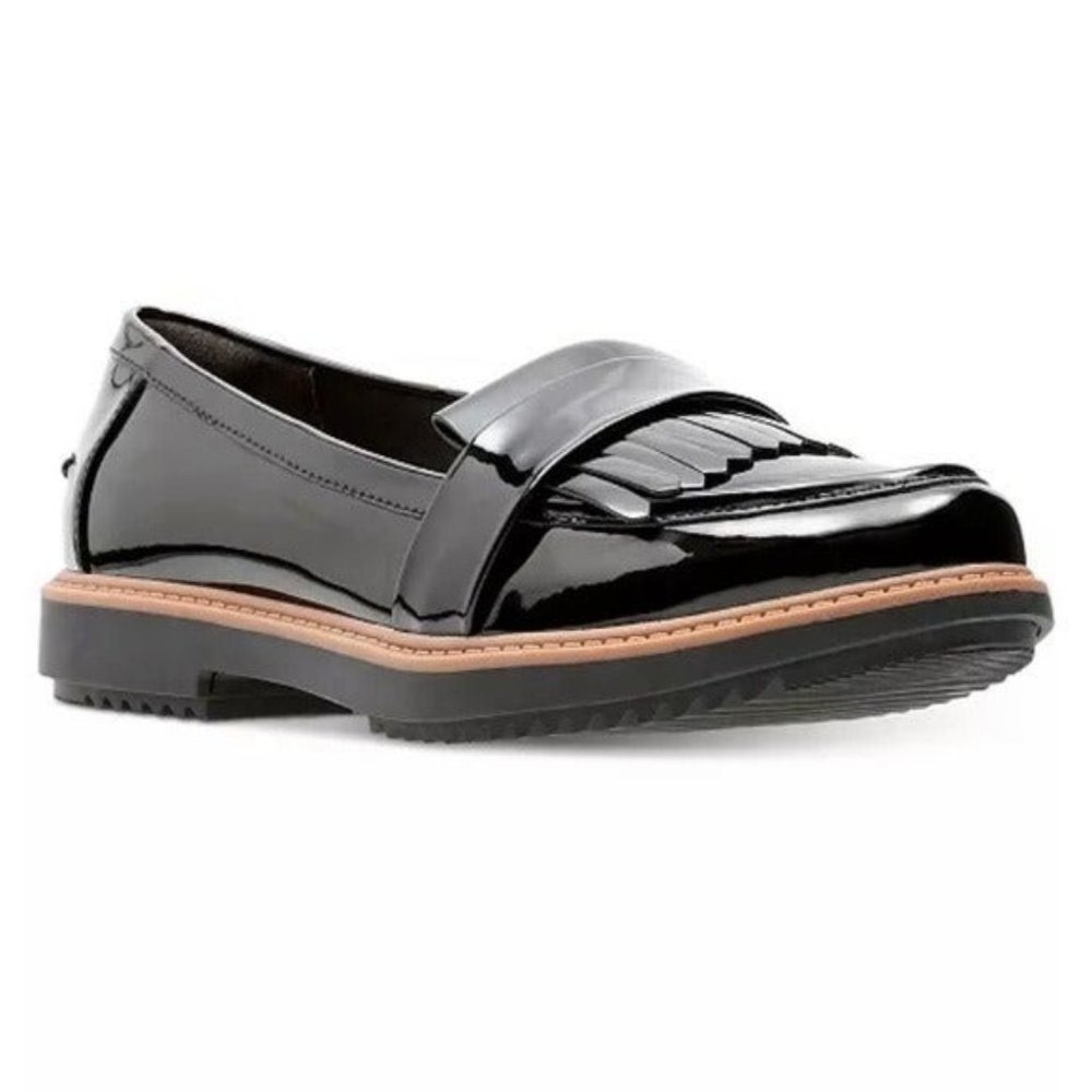 Clarks Black Patent Kiltie Loafers with Tan Trim